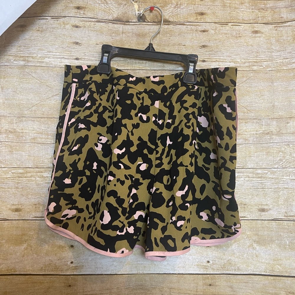 Topshop shorts 🛍